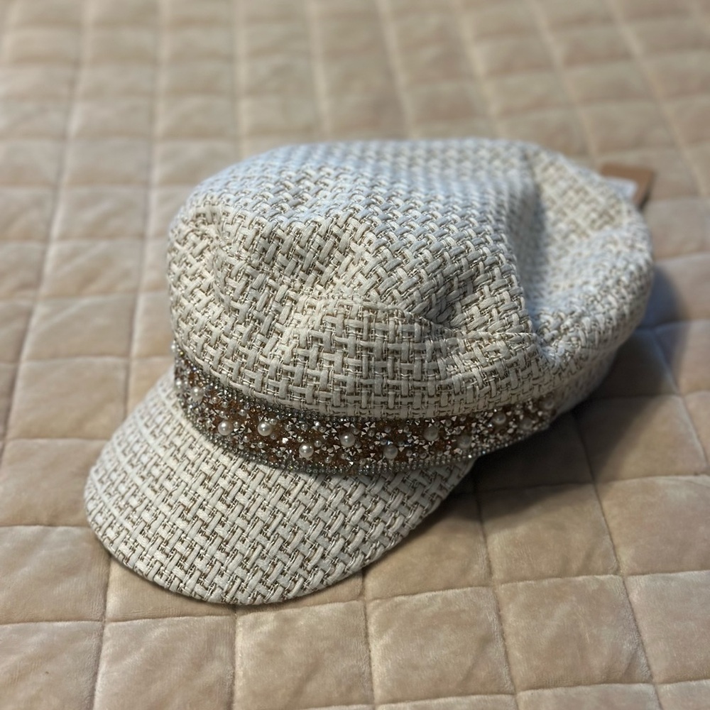 Steve Madden hat